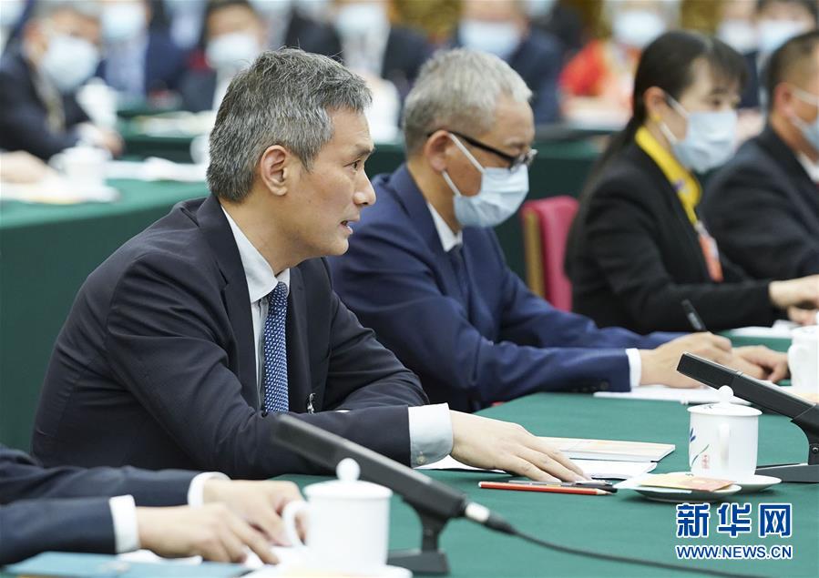 （新華全媒頭條·圖文互動）（2）從人民中汲取磅礴力量——習(xí)近平總書記同出席2020年全國兩會人大代表、政協(xié)委員共商國是紀實