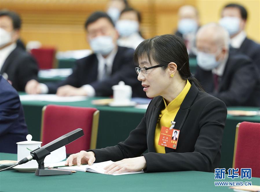 （新華全媒頭條·圖文互動）（3）從人民中汲取磅礴力量——習(xí)近平總書記同出席2020年全國兩會人大代表、政協(xié)委員共商國是紀實