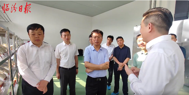 王延峰在安澤縣調(diào)研