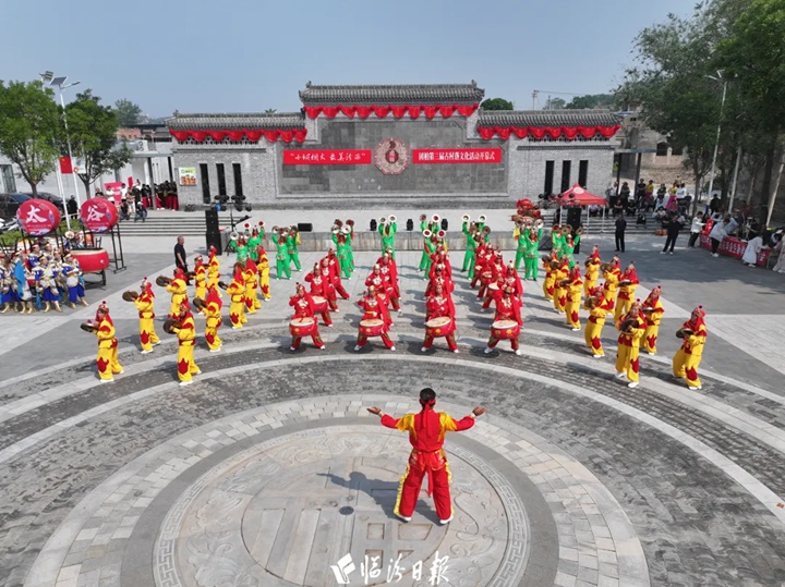 擼串兒看表演，汾西團柏鄉(xiāng)是懂生活的
