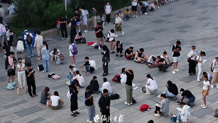 臨汾市圖書館的“早高峰”，你見過嗎？